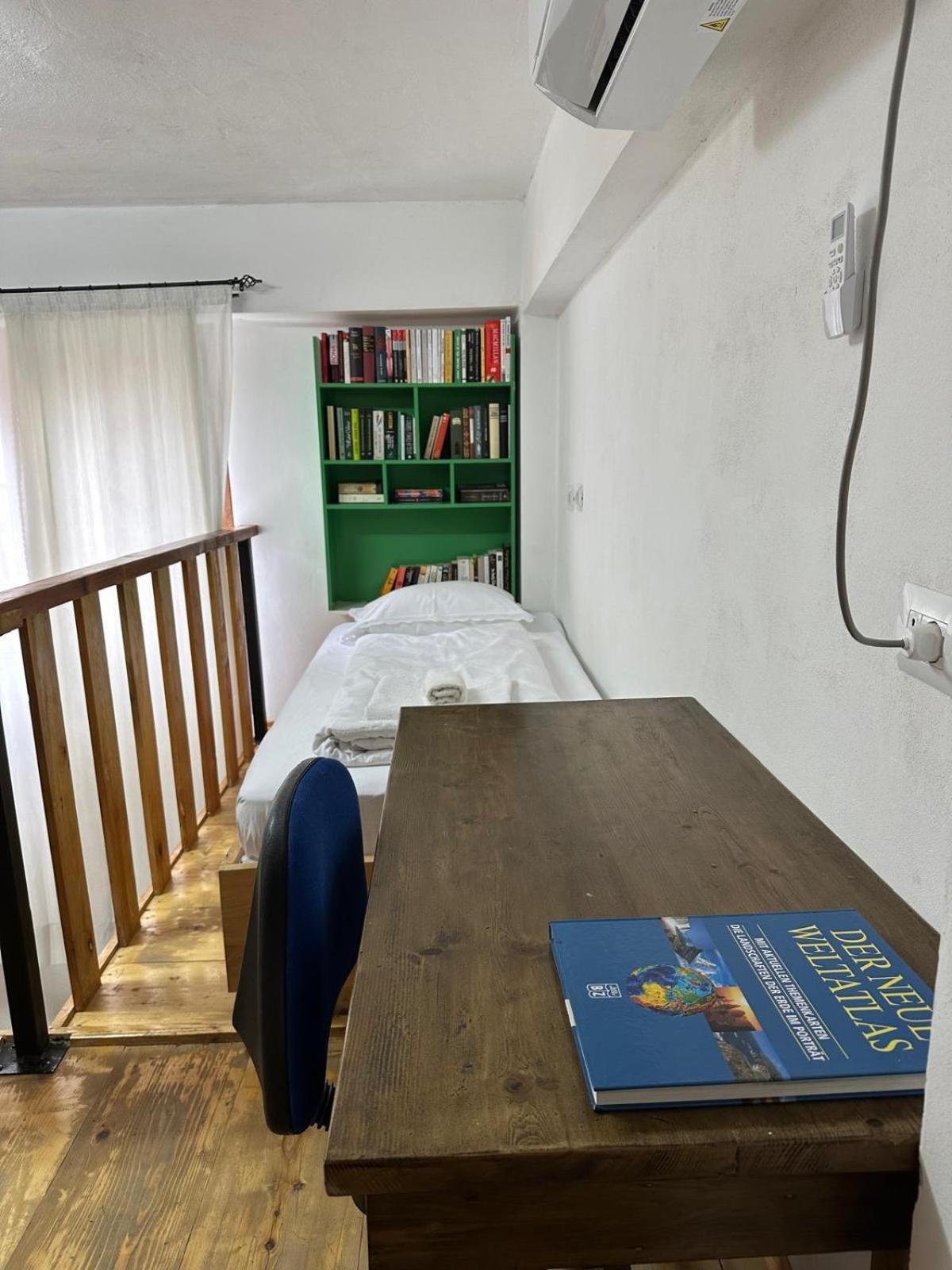 My Wooden Apartments Tiranë Luaran gambar